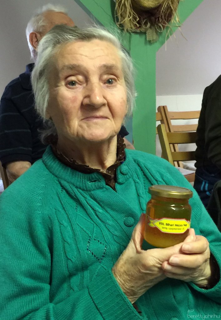 A Fényes-házban járt a Bihari Mézlovagrend 20